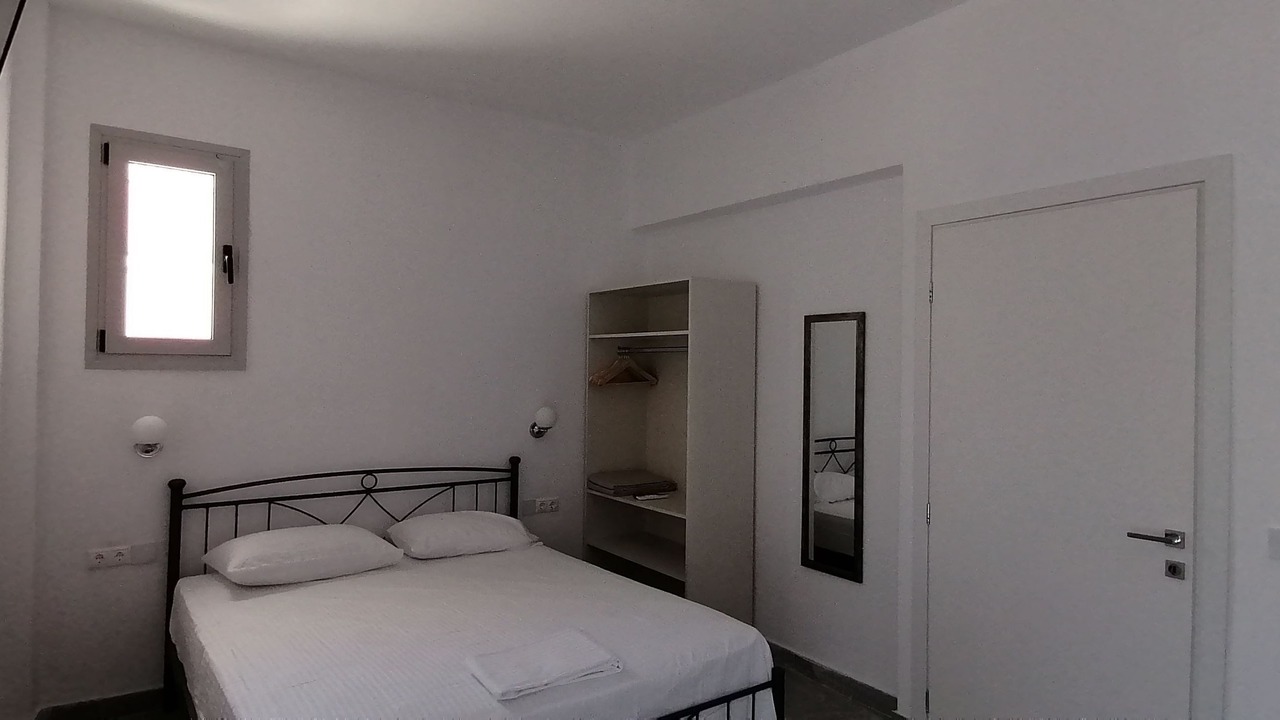 Photo of Bedroom in Ipsos