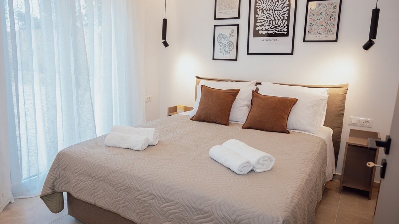 Photo of Bedroom in Violi Charaki
