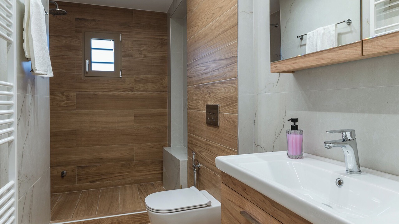 Photo of Bathroom in Kifisia