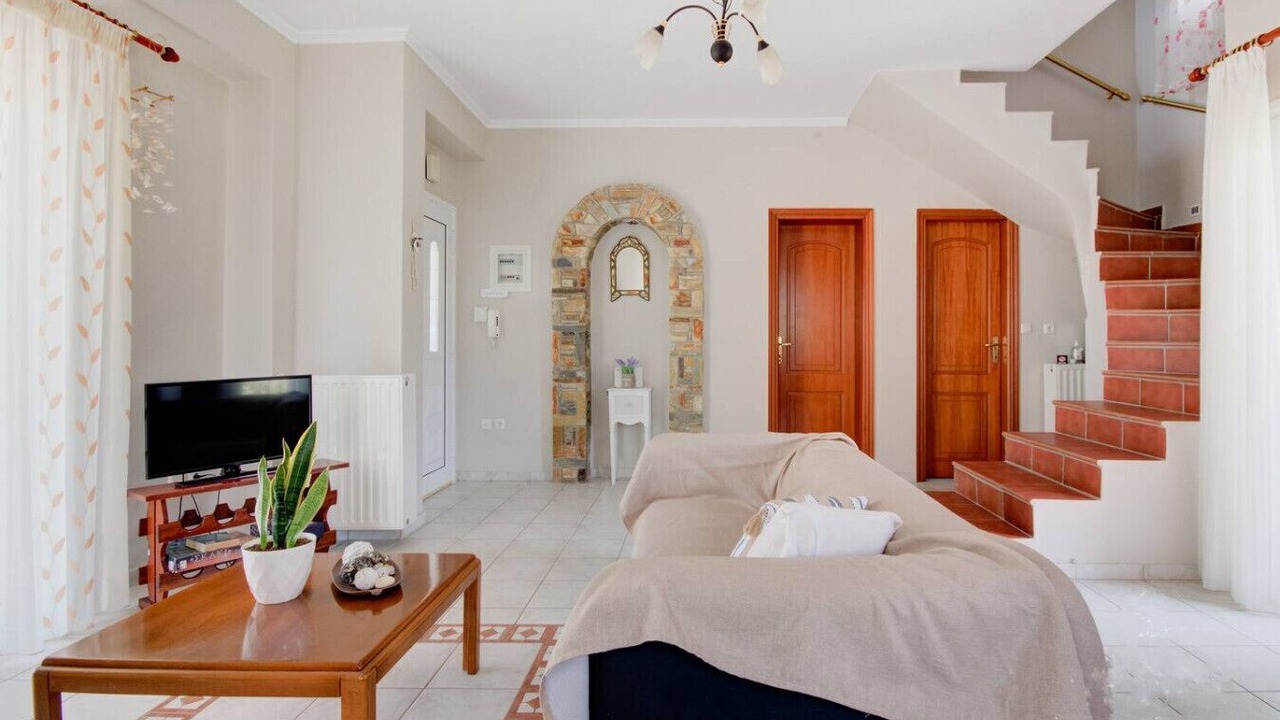 Photo of Livingroom in Neos Marmaras