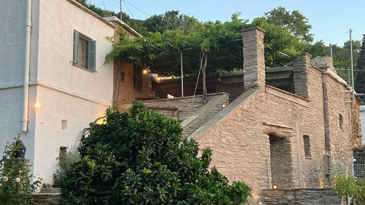 Photo of Outdoor in Arnas