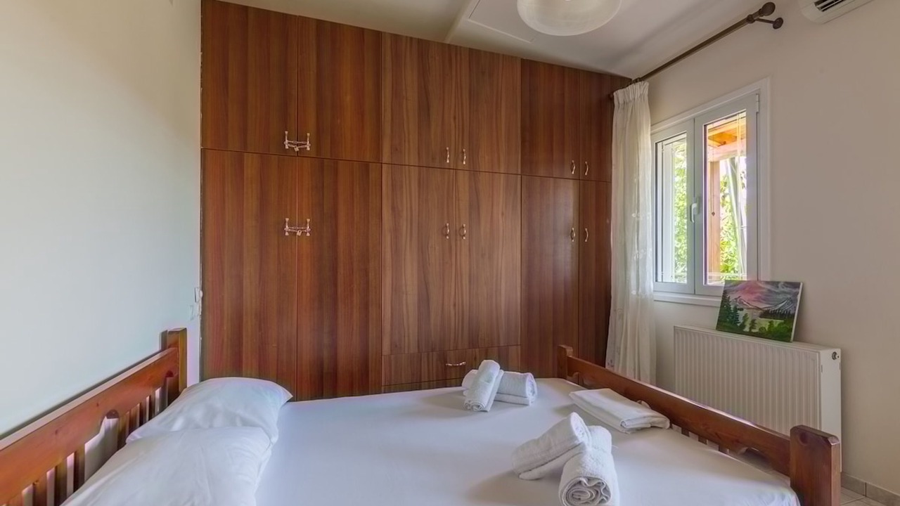Photo of Bedroom in Vathianos Kampos
