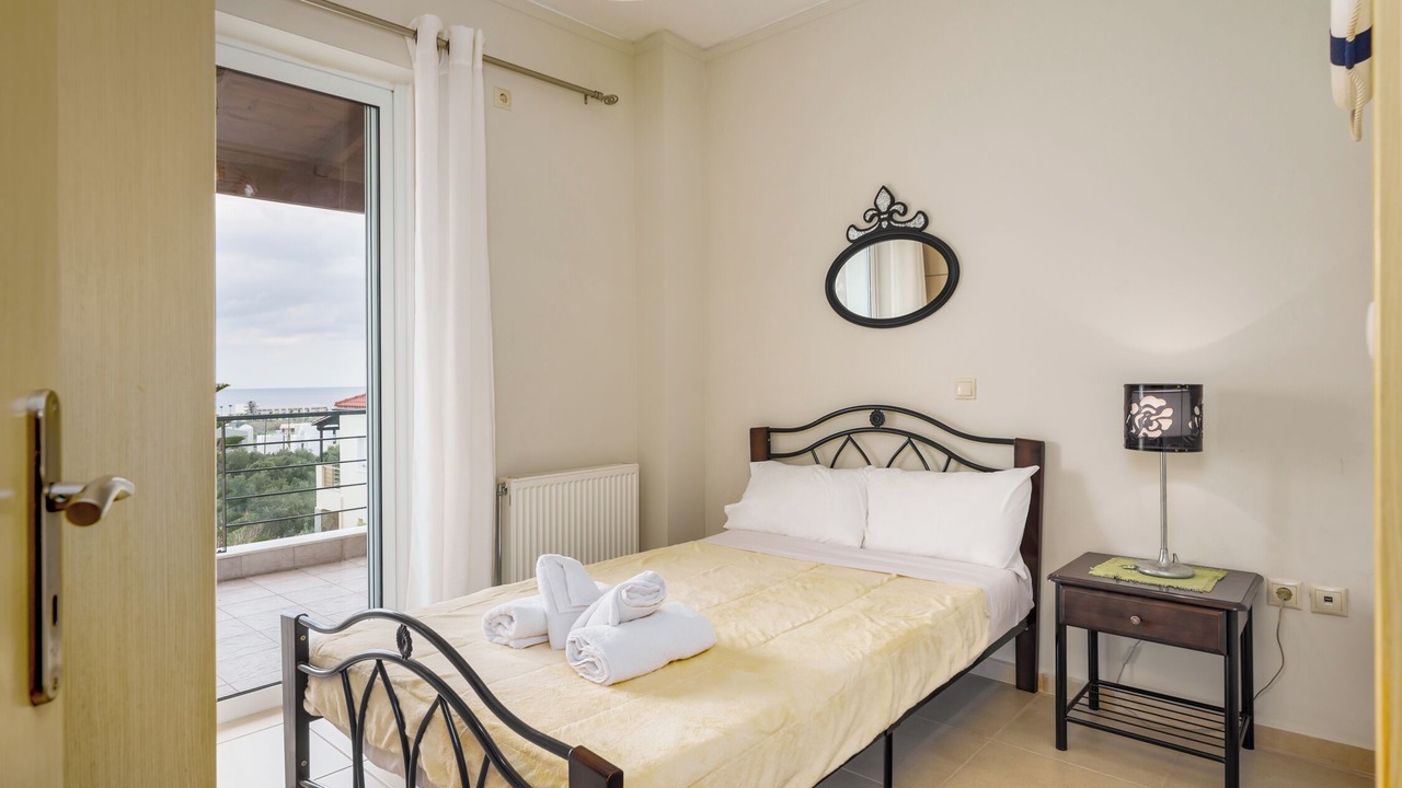 Photo of Bedroom in Pigianos Kampos