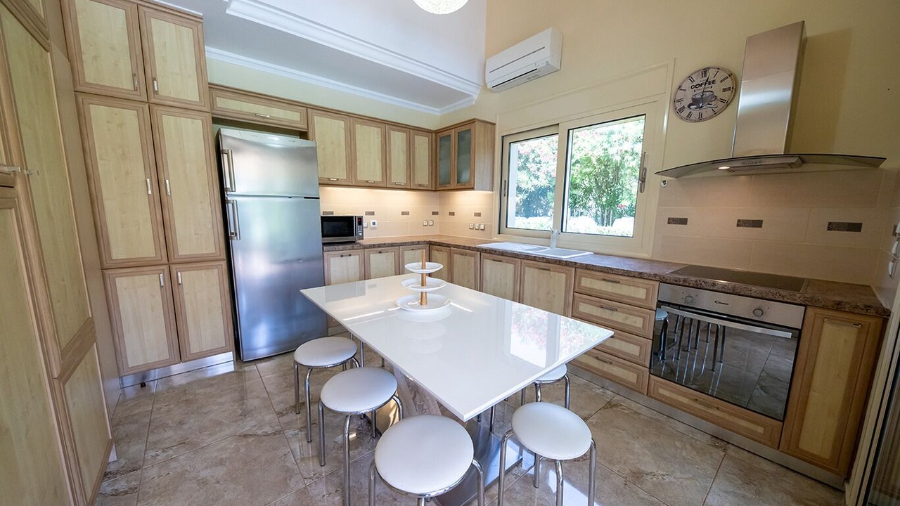 Photo of Kitchen in Marathon