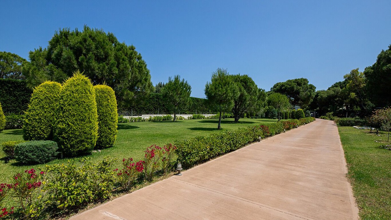 Photo of Outdoor in Marathon