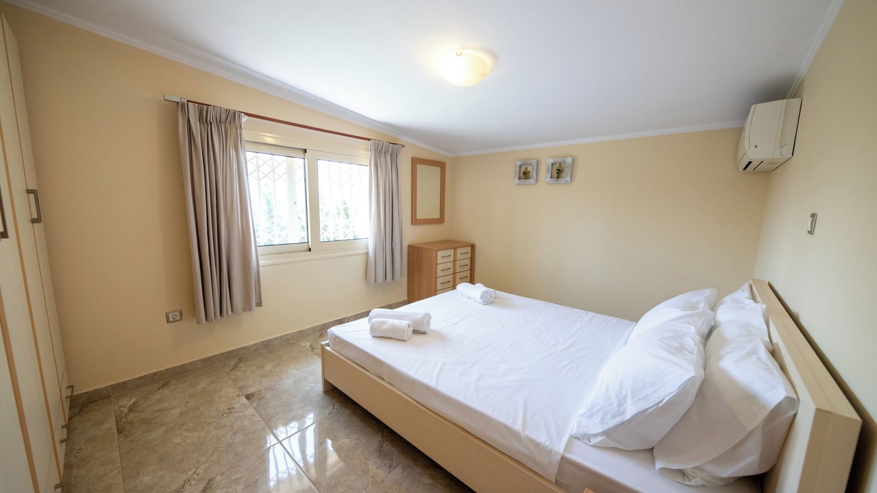 Photo of Bedroom in Marathon