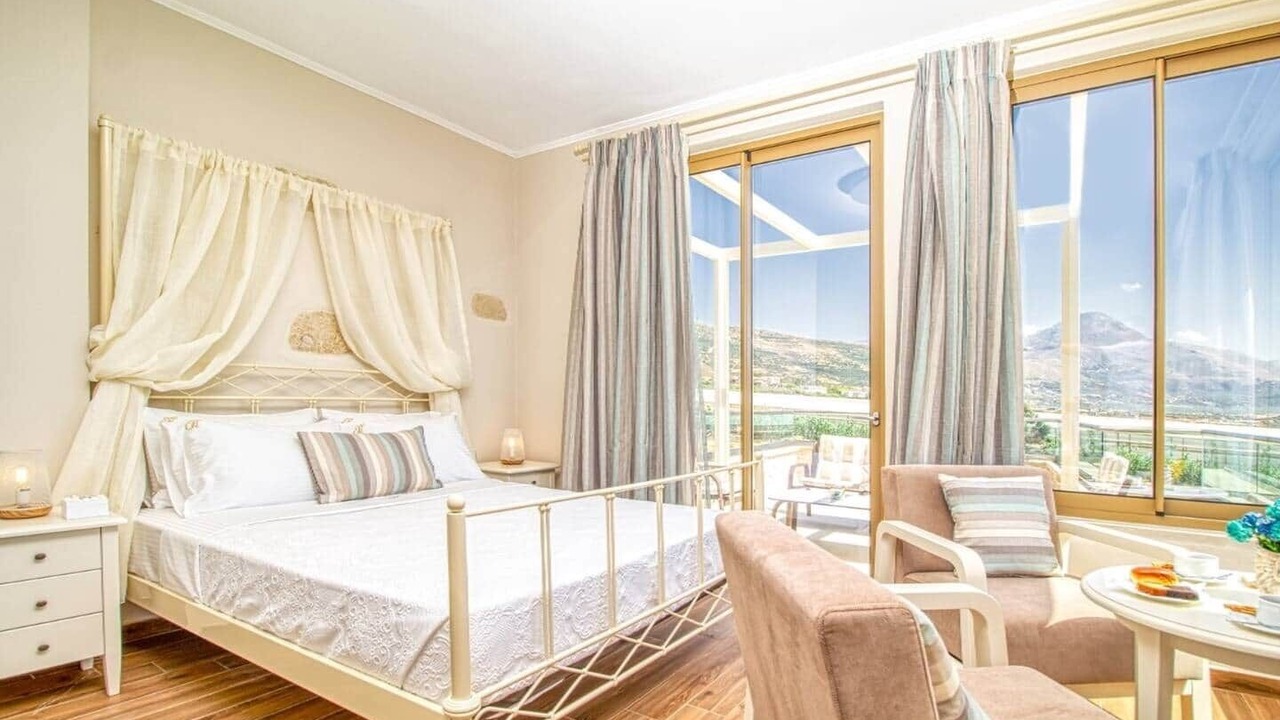 Photo of Bedroom in Limeniskos