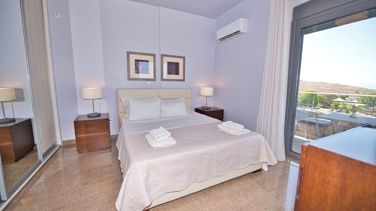 Photo of Bedroom in Kontos