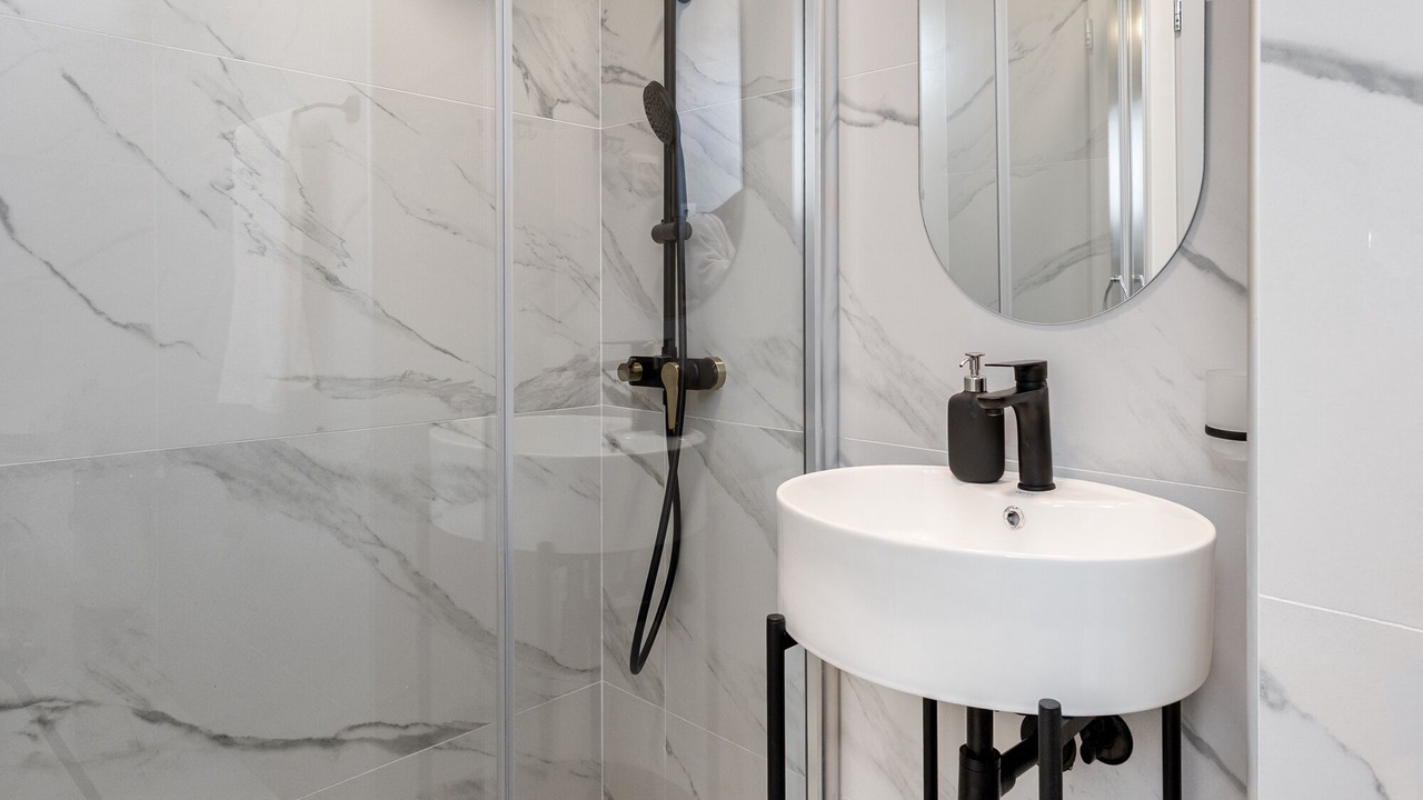Photo of Bathroom in Volos City Centre