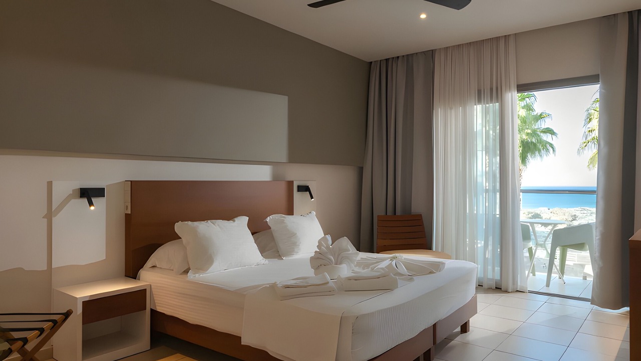Photo of Bedroom in Malia