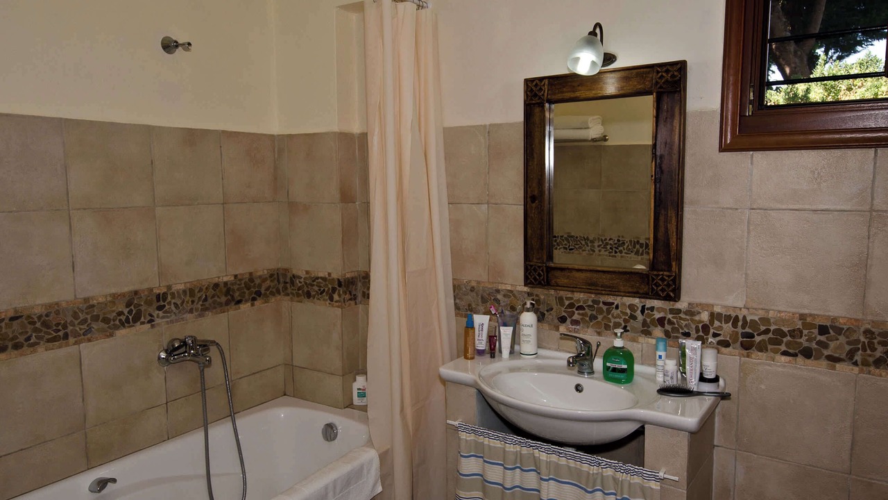 Photo of Bathroom in Skopelos