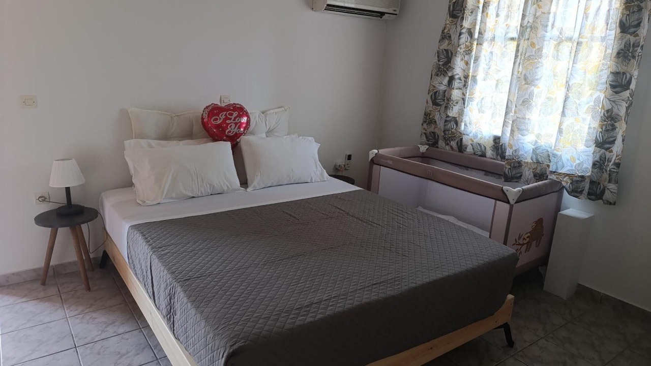 Photo of Bedroom in Skala