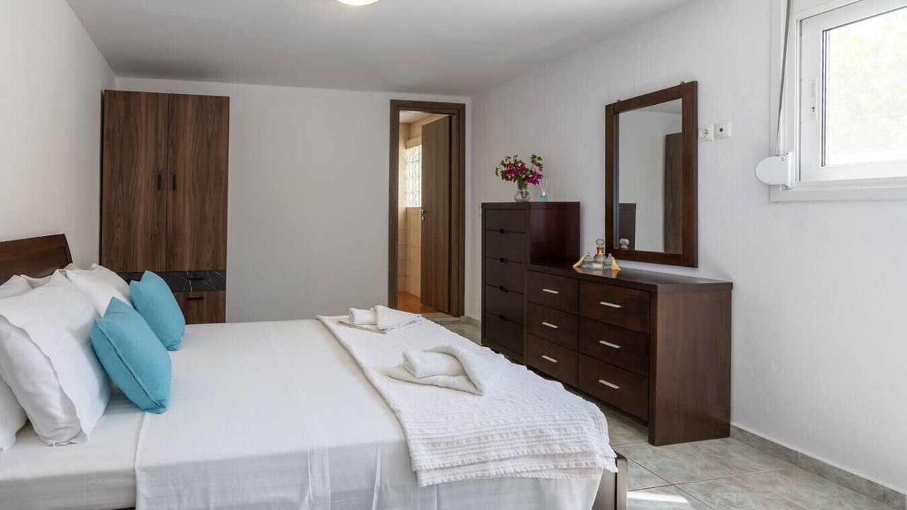 Photo of Bedroom in Malia