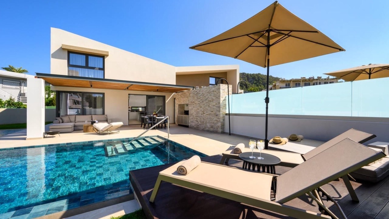 Photo of Outdoor in Ixia