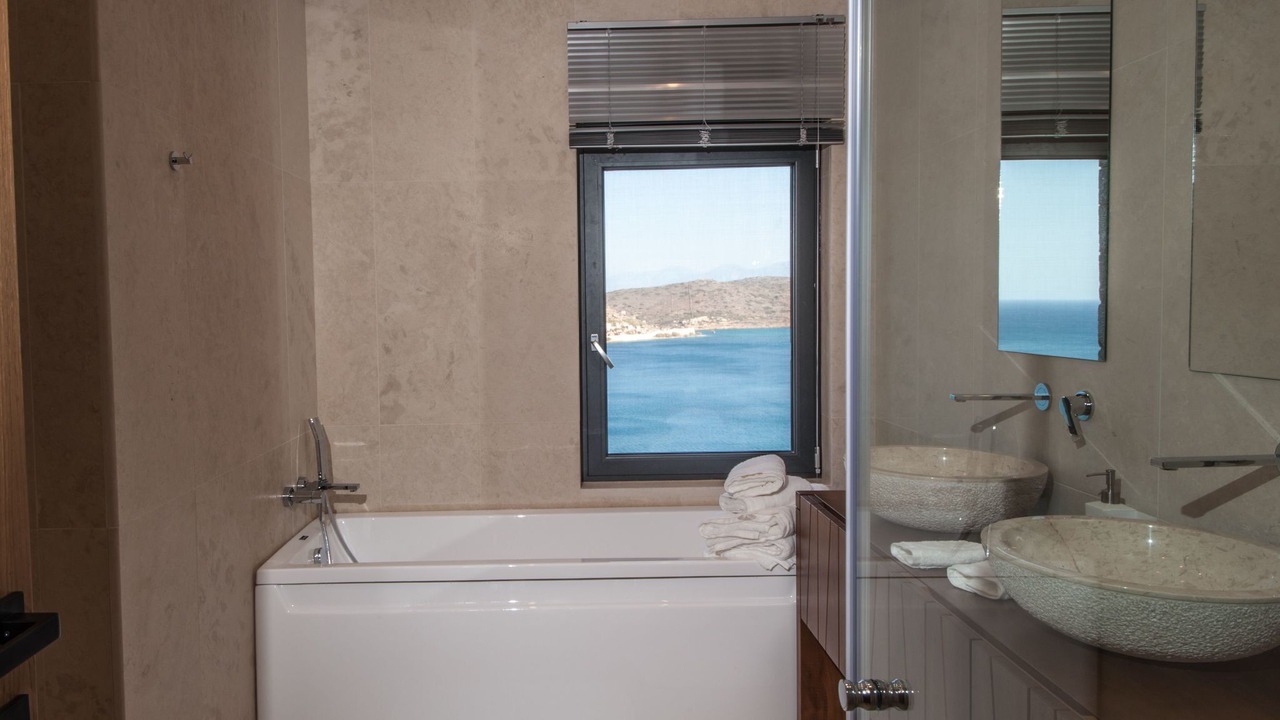 Photo of Bathroom in Kounelion