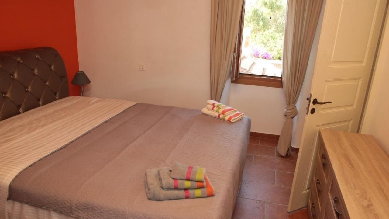 Photo of Bedroom in Tselendata