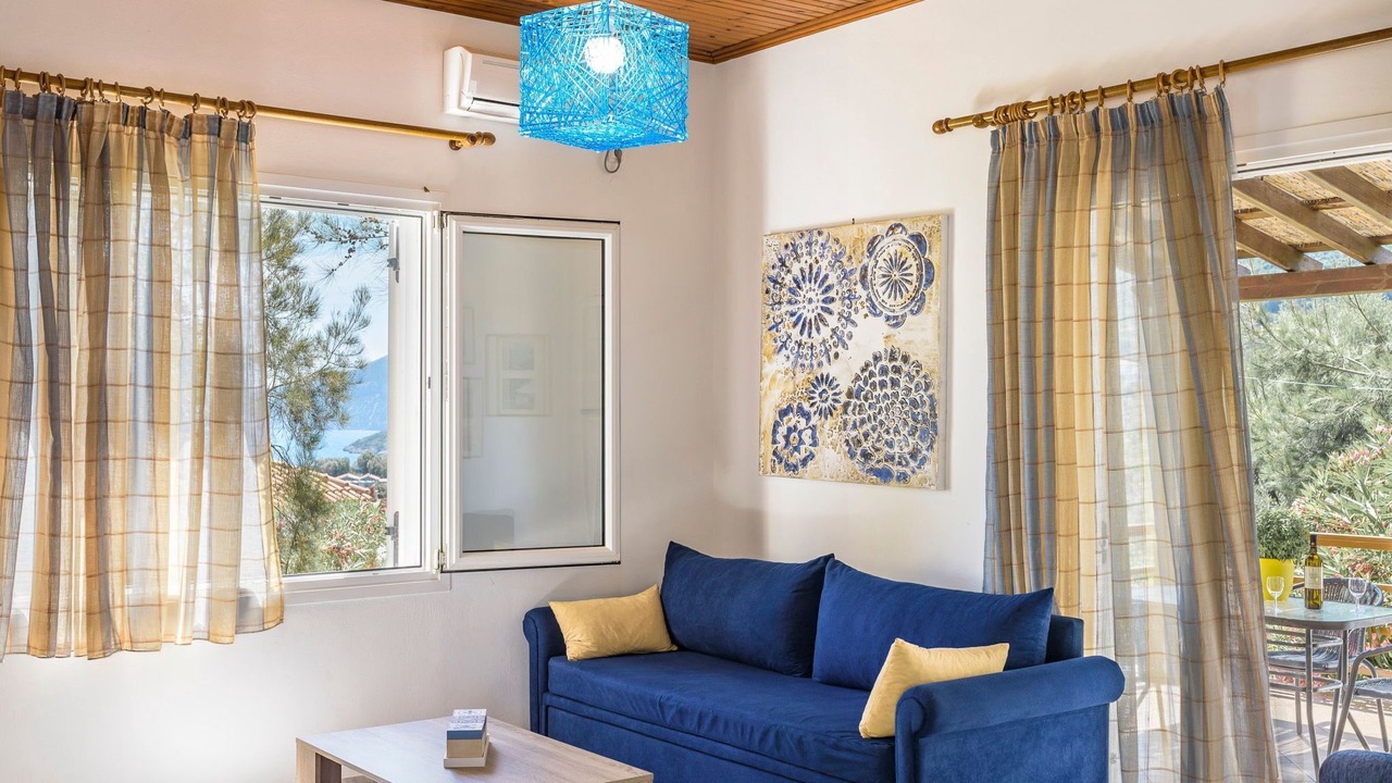 Photo of Livingroom in Samos Town