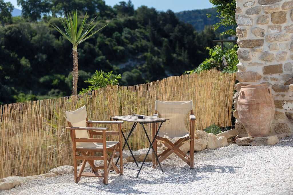 Photo of Outdoor in Amnatos