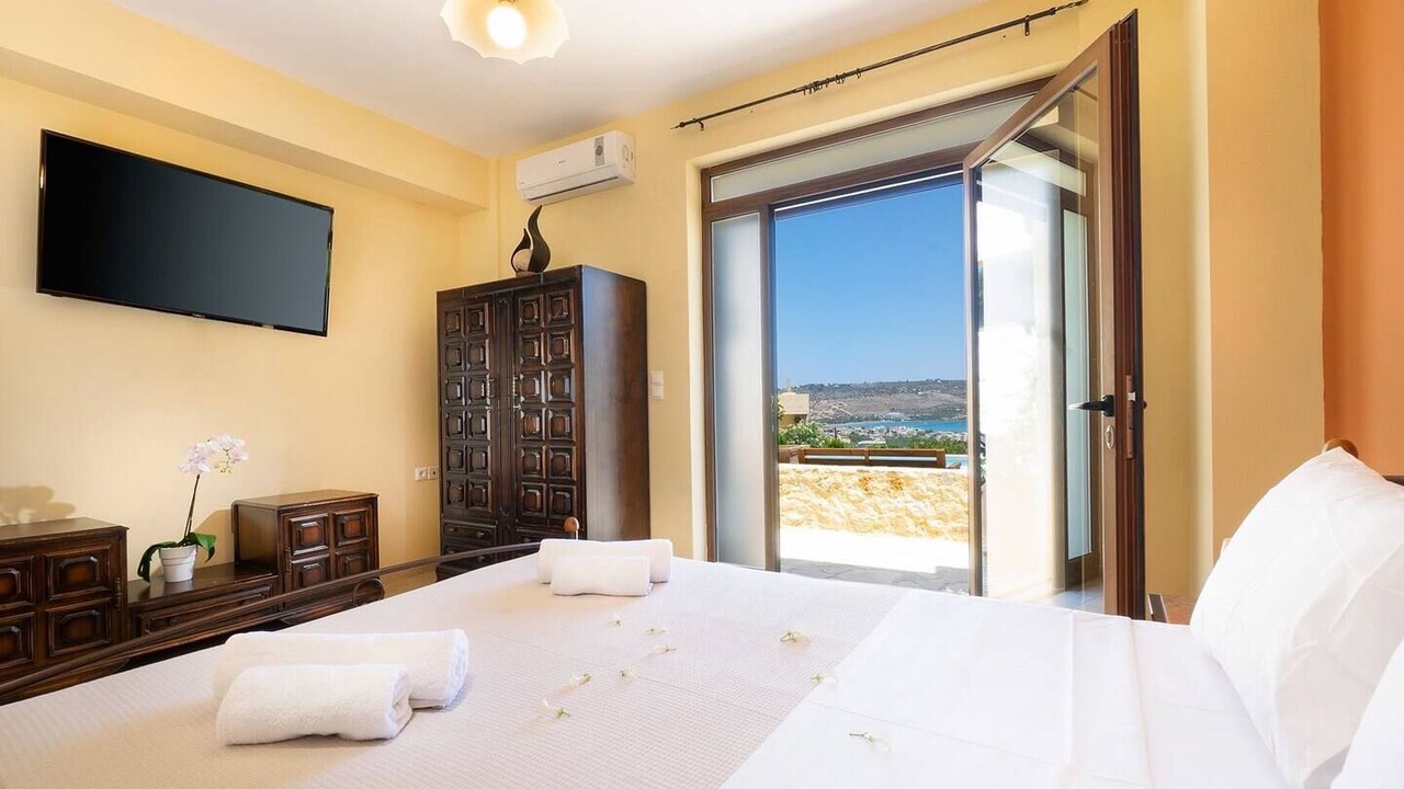 Photo of Bedroom in Tsikalaria