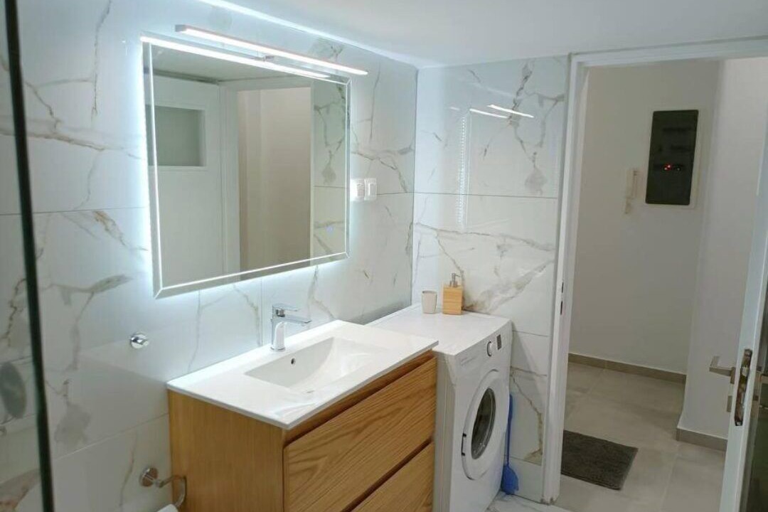 Photo of Bathroom in Marousi