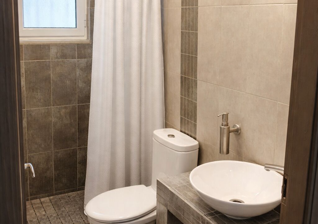Photo of Bathroom in Marathon