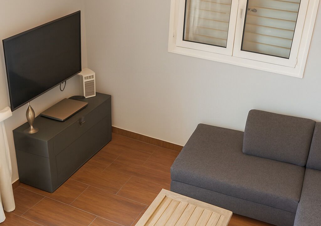 Photo of Livingroom in Marathon