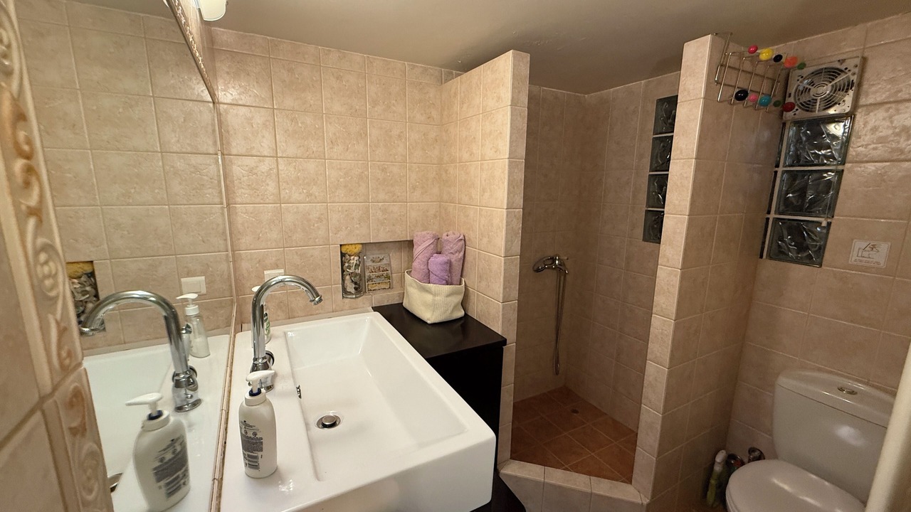 Photo of Bathroom in Ilisia
