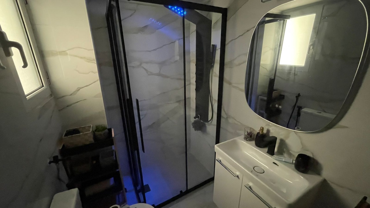 Photo of Bathroom in Ilisia