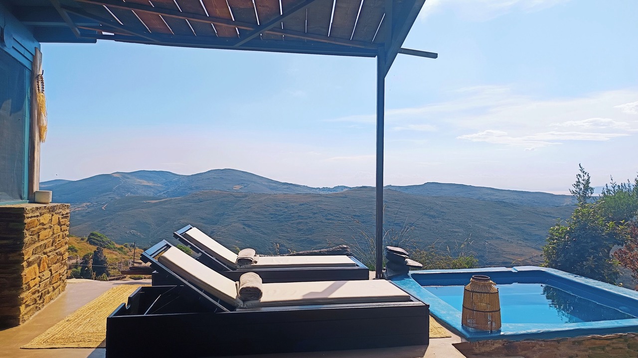 Photo of Patio Balcony in Andros