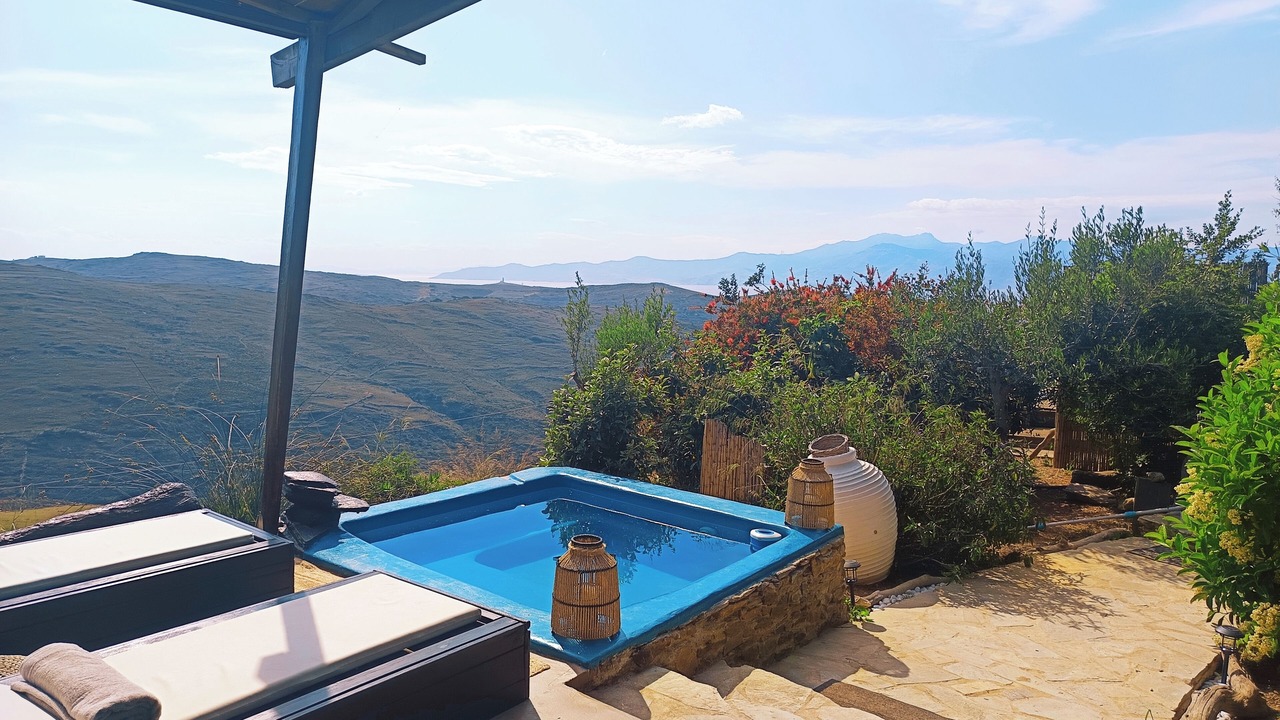 Photo of Patio Balcony in Andros