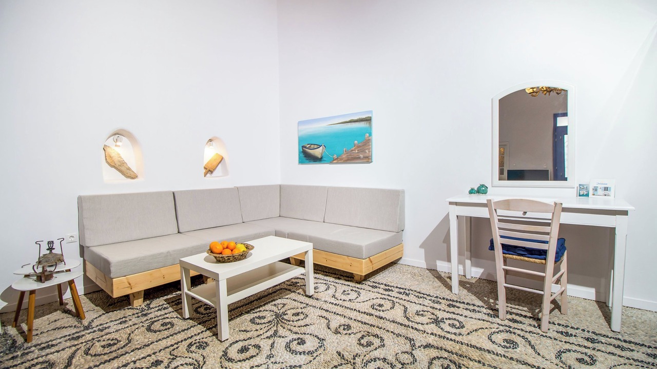 Photo of Livingroom in Asgourou