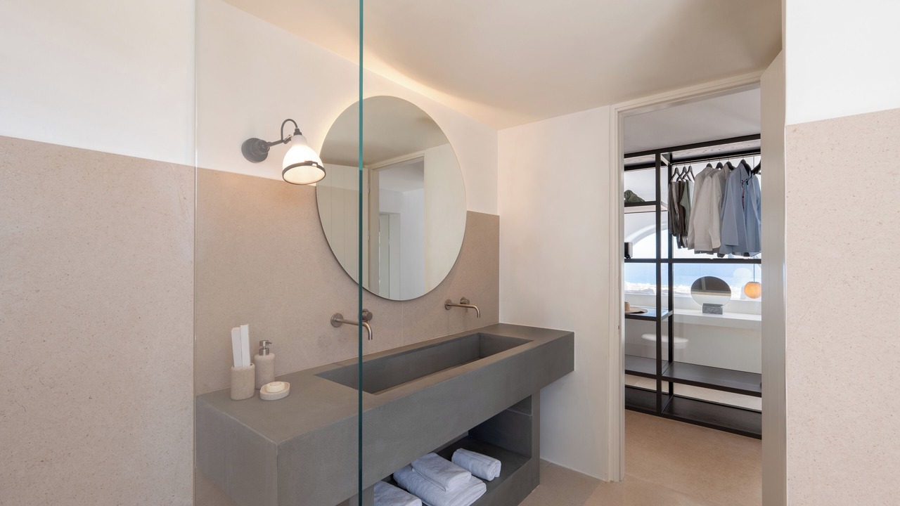 Photo of Bathroom in Oia