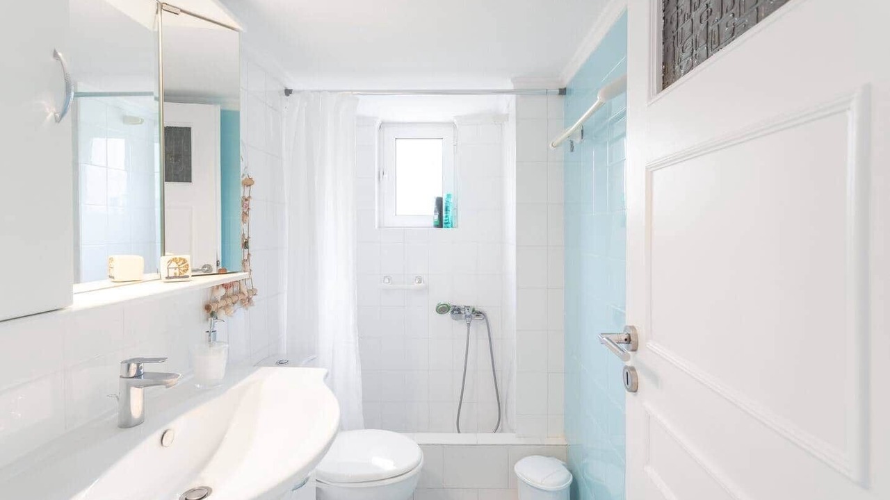 Photo of Bathroom in Voula