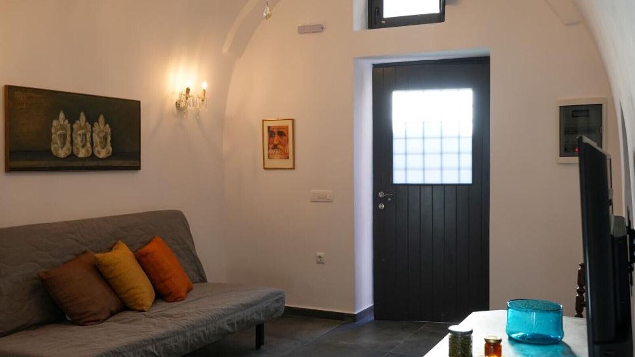 Photo of Livingroom in Emporio