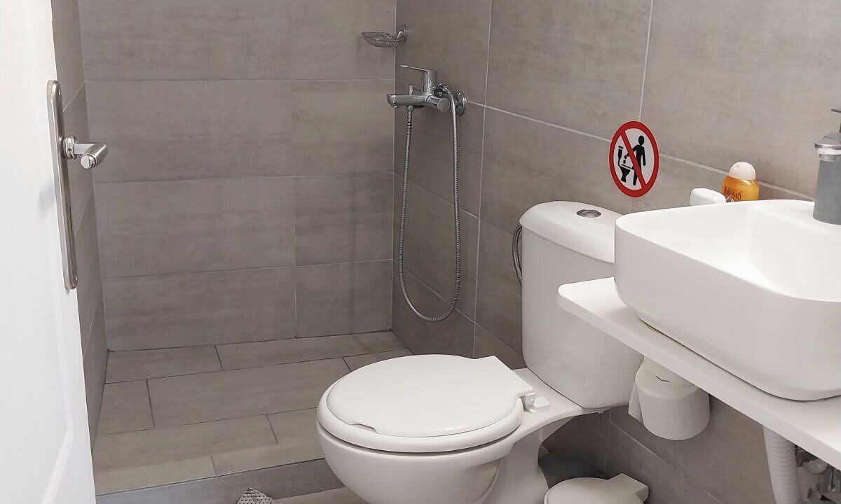 Photo of Bathroom in Koroni