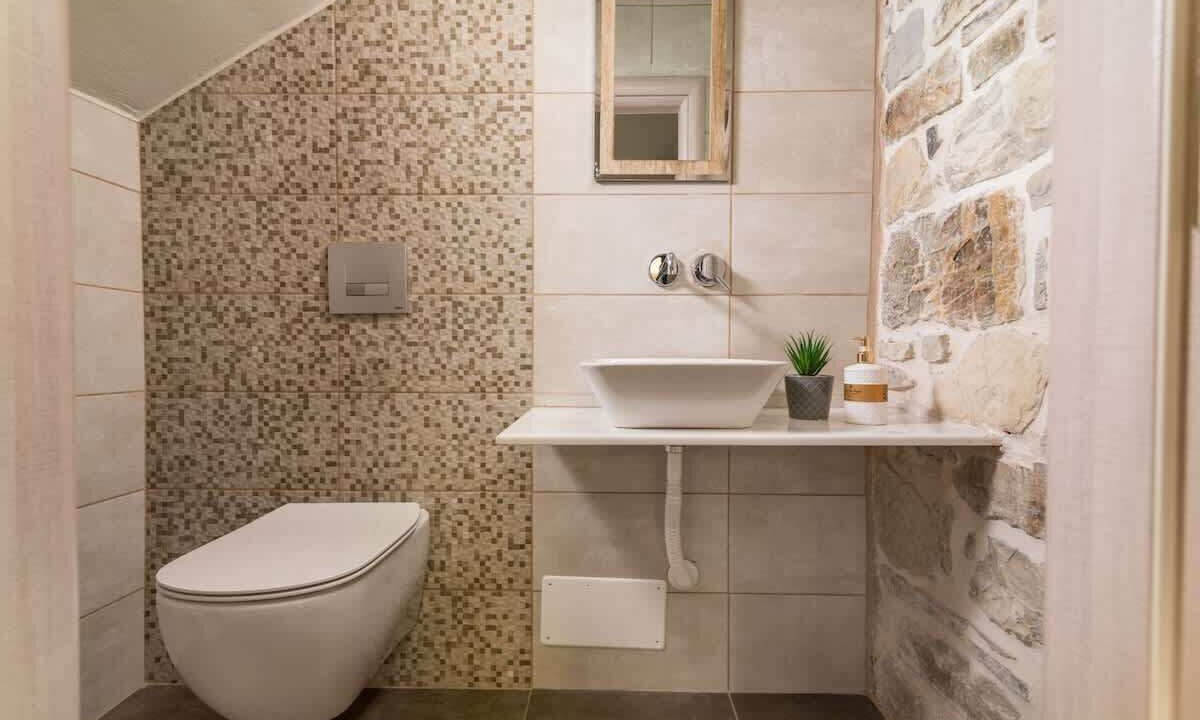 Photo of Bathroom in Kokinos Pirgos