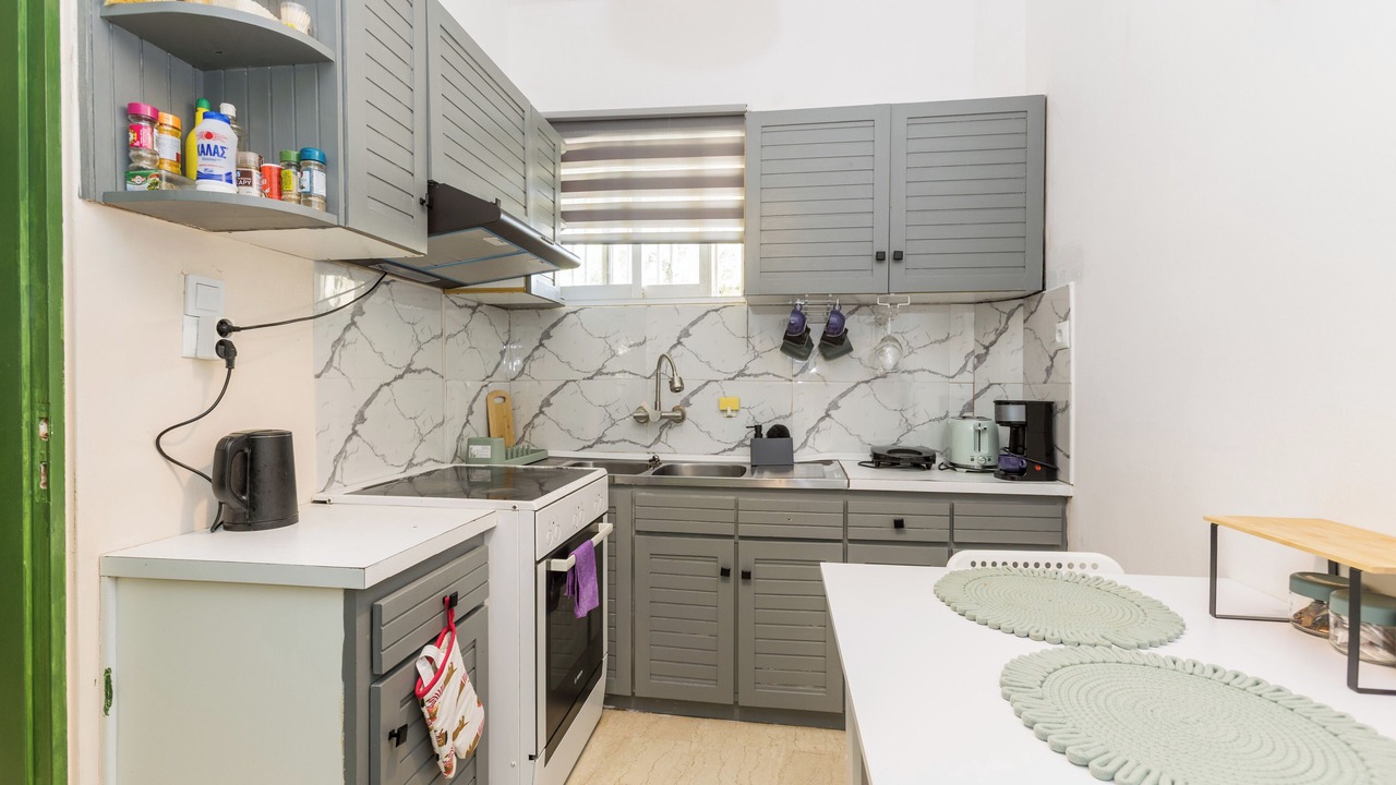 Photo of Kitchen in Varkiza