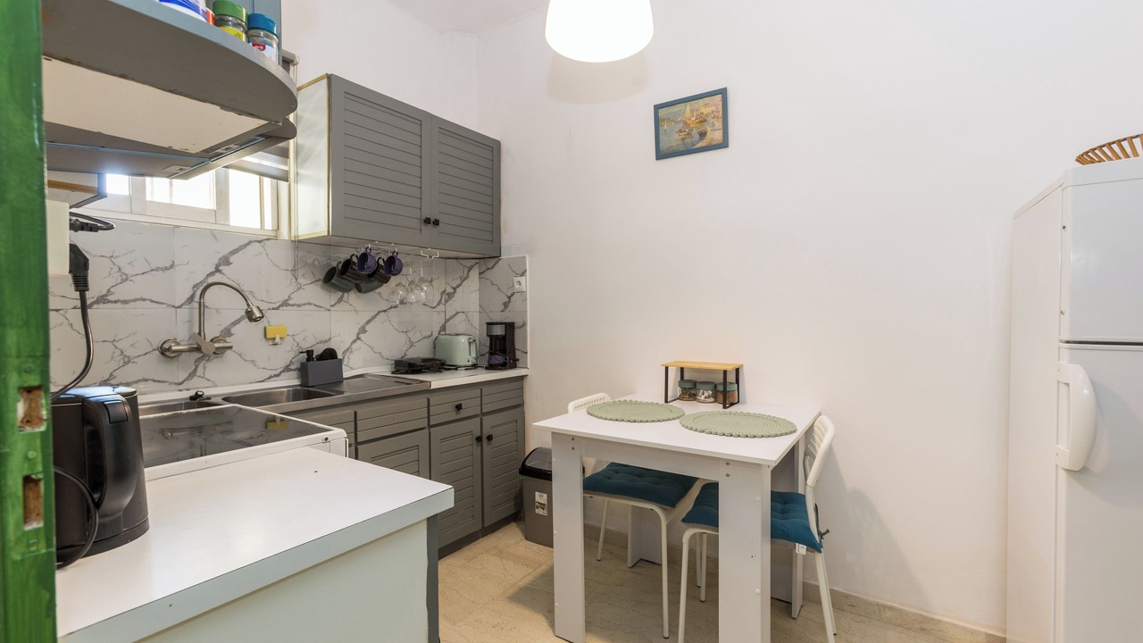 Photo of Kitchen in Varkiza