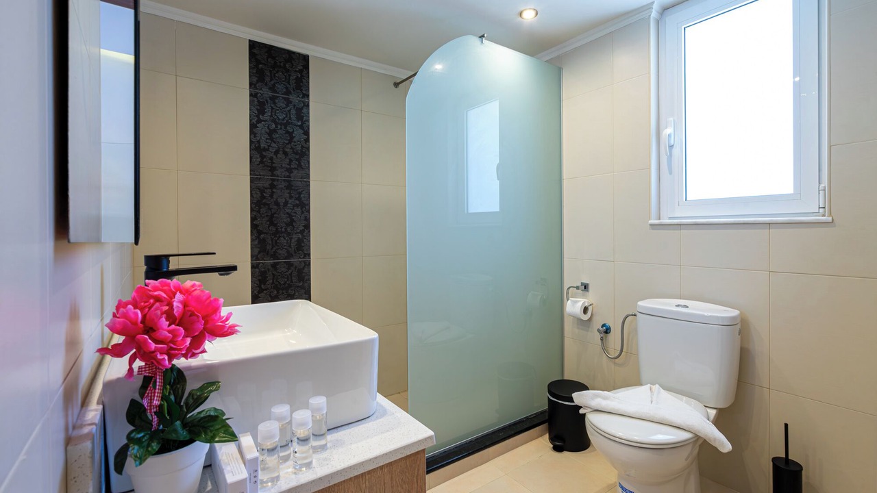 Photo of Bathroom in Kalithies