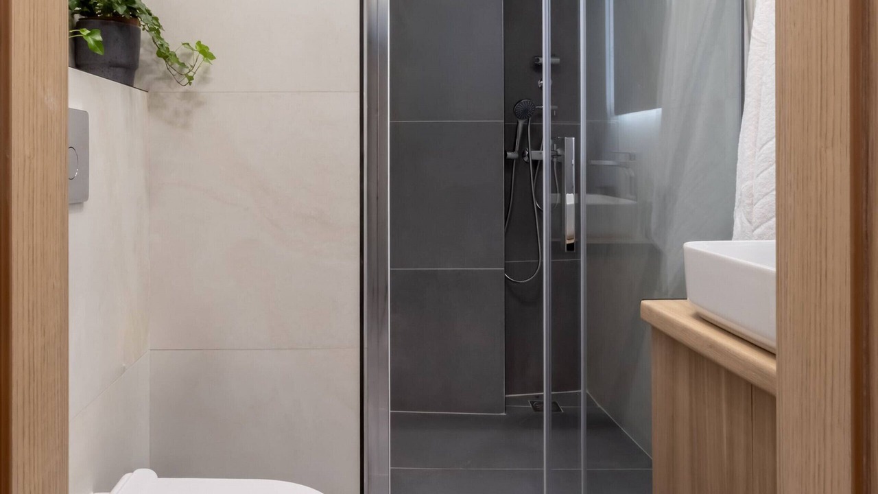 Photo of Bathroom in Kallithea
