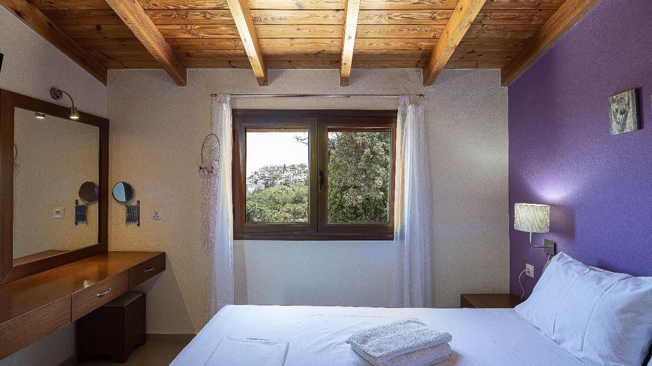 Photo of Bedroom in Platanias Town