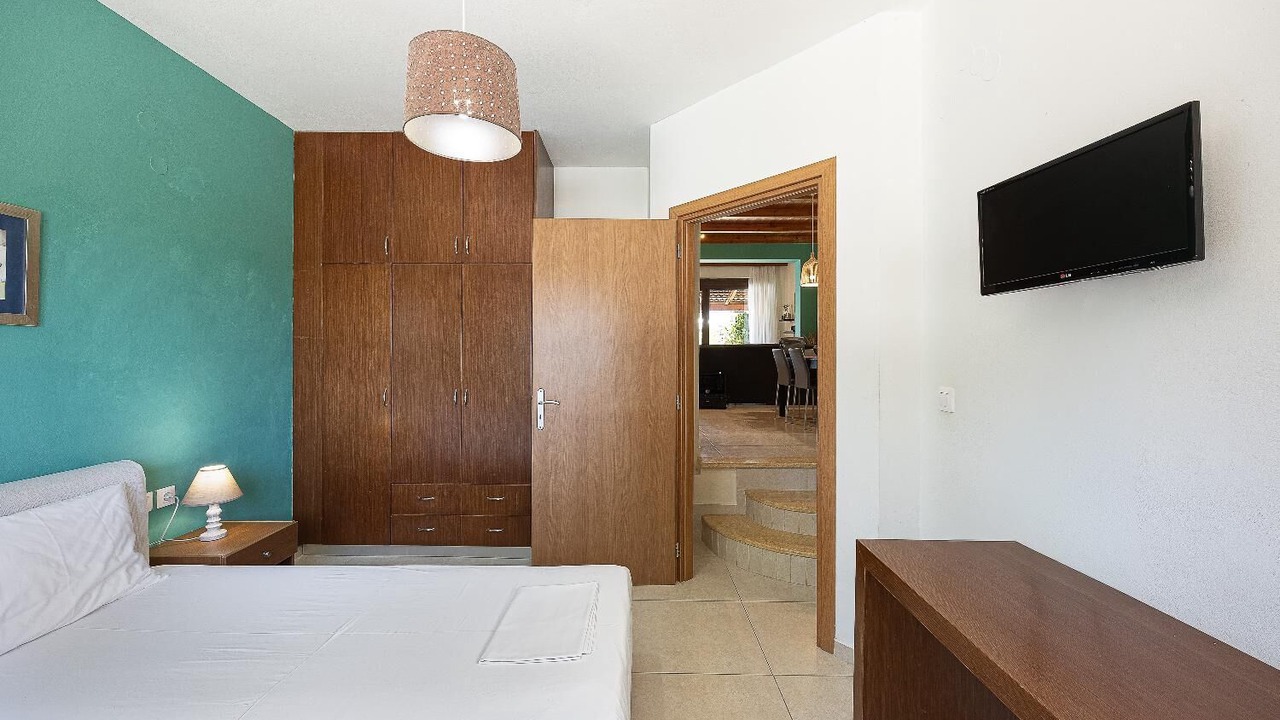 Photo of Bedroom in Platanias Town