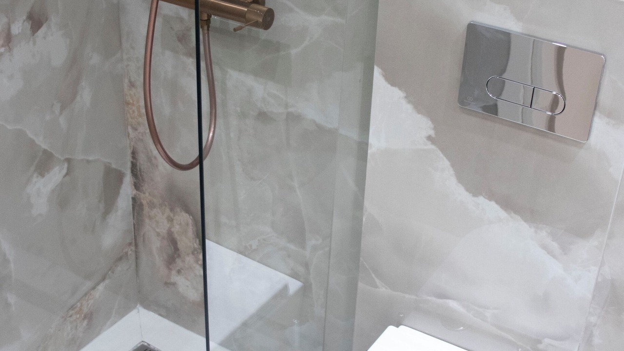Photo of Bathroom in Kalamaria