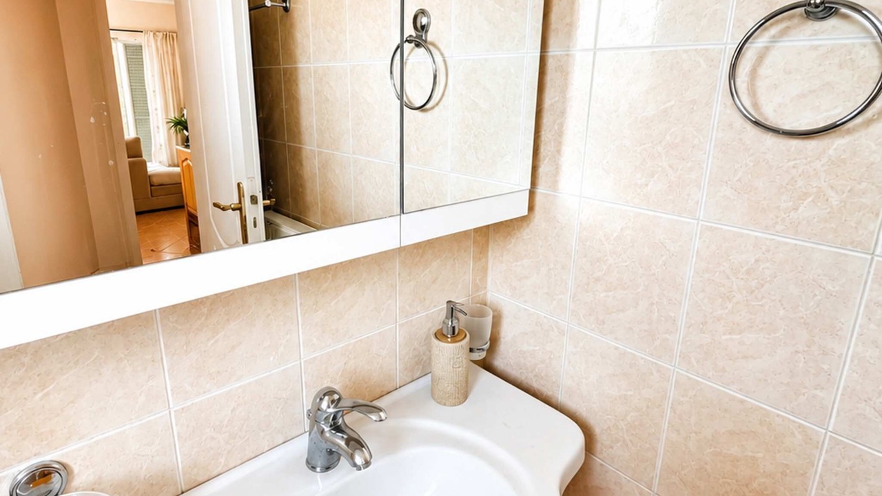 Photo of Bathroom in Platees