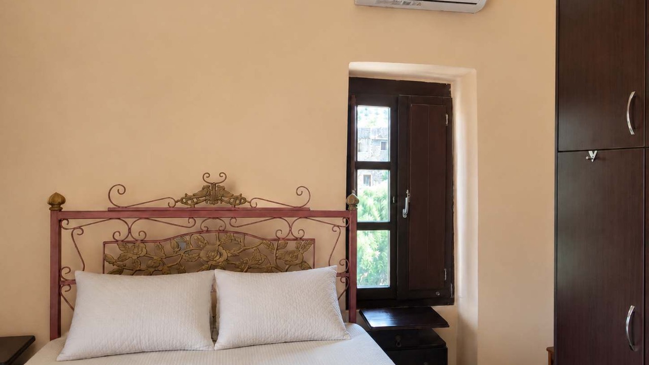 Photo of Bedroom in Vatheia