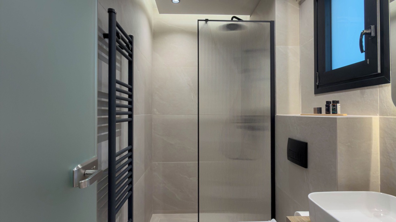 Photo of Bathroom in Dio-Olympos