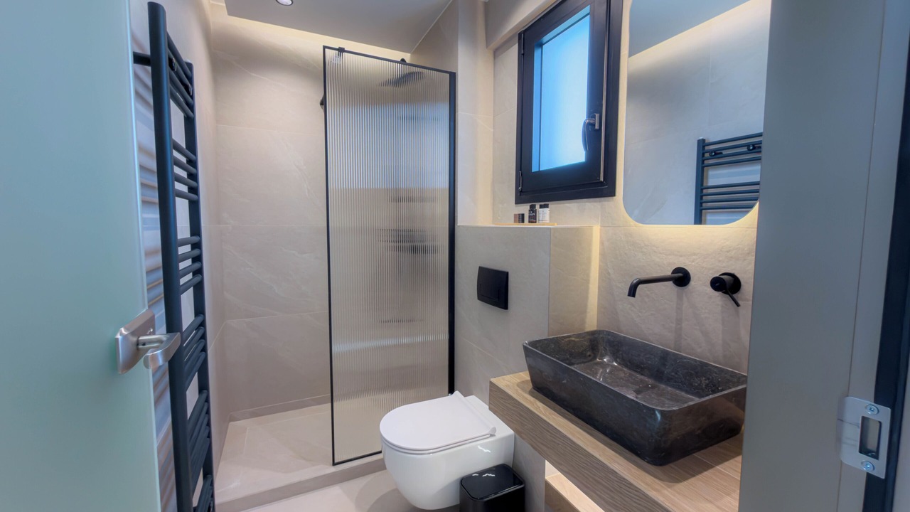 Photo of Bathroom in Dio-Olympos