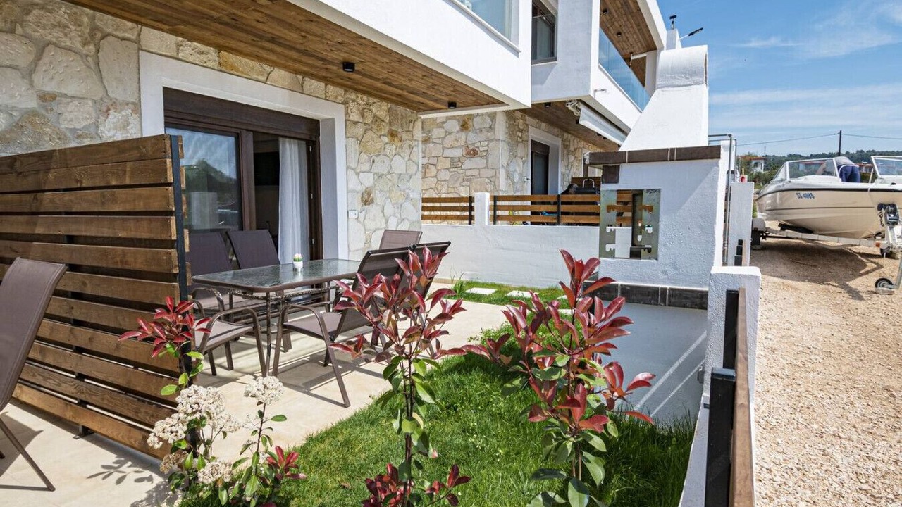 Photo of Outdoor in Nikita