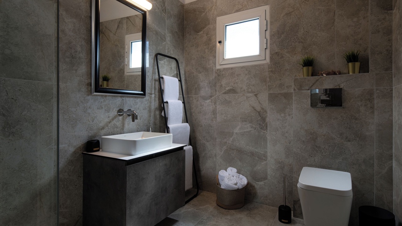 Photo of Bathroom in Neos Marmaras