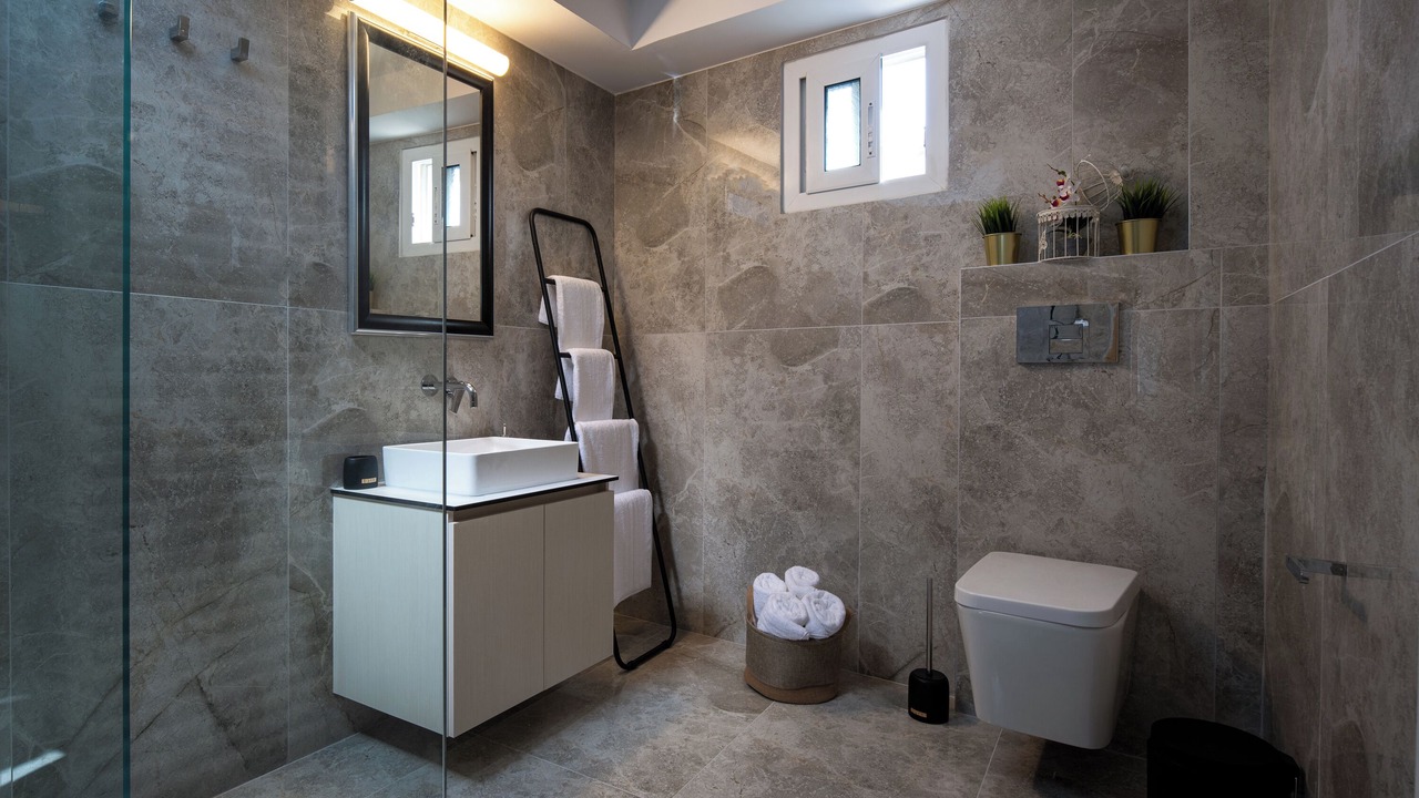 Photo of Bathroom in Neos Marmaras